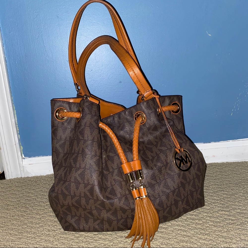 Michael Kors Purse / Pocketbook